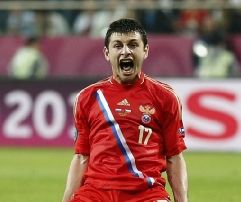 欧洲杯-妖星梅开二度阿沙文2助攻 俄罗斯4-1捷克.jpg