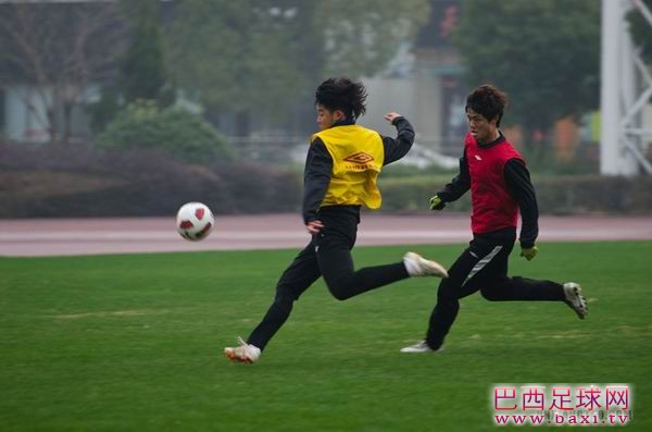 2_201201192214431s0X9.jpg