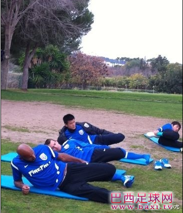 阿内尔卡参加申花西班牙首训