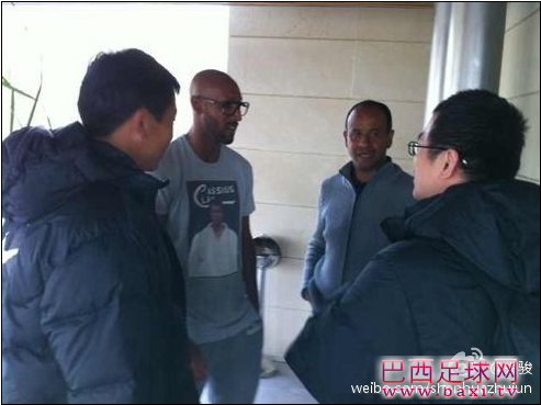 阿内尔卡参加申花西班牙首训