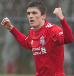 摩根重拾进球靴