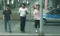 真正的好友就该如此，你说呢.gif