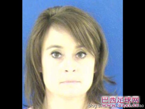 卡罗琳（Carole Ann Hope），36岁，南加州数学教师，和一名14岁男生有性关系.jpeg