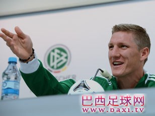 小猪：戈麦斯就是德国的德罗巴.jpg