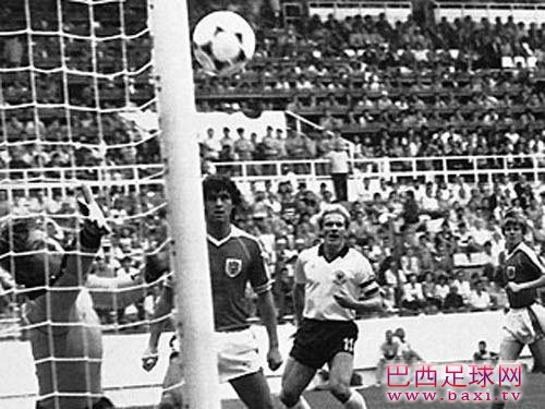 西德1-0奥地利，1982年世界杯.jpg