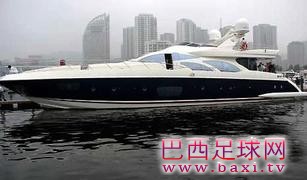 价值8千万的游艇.jpg