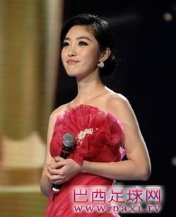 杜威何卿.jpg