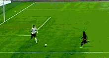 最强射门，没有之一.gif