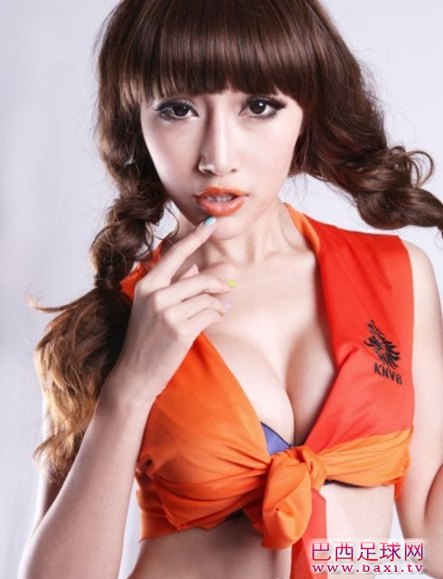 盘点欧洲杯十大足球宝贝7.png
