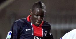 阿森纳猎物萨科不满替补欲离开PSG.jpg