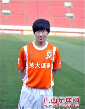 王彤.jpg