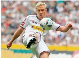 欧冠资格赛今日抽签，门兴出战！.jpg