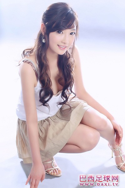 韩国性感小妹子4.jpg