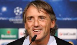 曼奇尼：我现在不会回国米