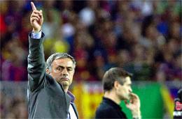 穆帅：裁判很好，但是犯了重要错误