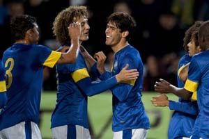 热身赛-卡卡内马尔皆传射，巴西6-0横扫伊拉克