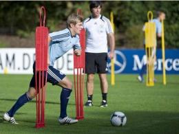 德媒：对阵瑞典克罗斯恐上替补席