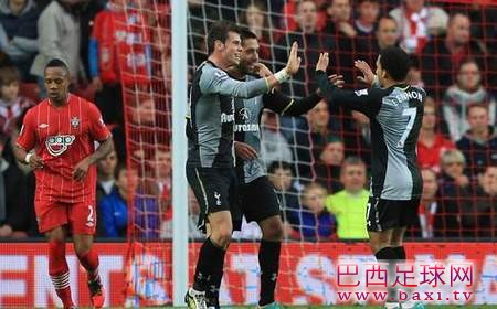 贝尔：阔别五年重逢圣徒，打入首球心情复杂