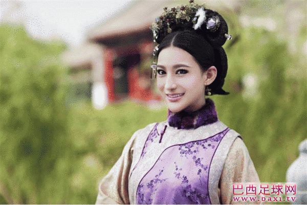 郑邱芊变身足球宝贝19.jpg