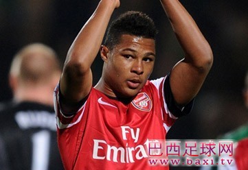 温格盛赞尼亚布里：又壮又快，前场全能手