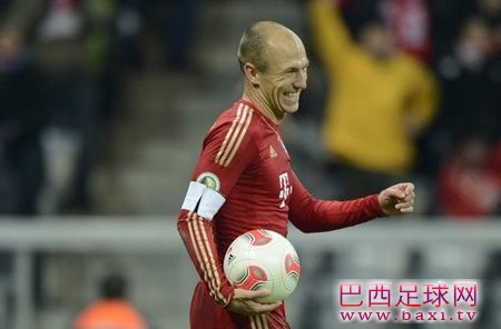 罗本：首次担任场上队长很高兴