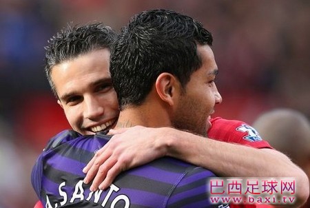 球衣风波主角桑托斯周中或被温格剔出主力