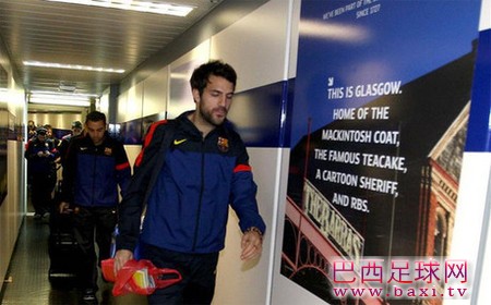 小法：巴萨应该继续保持风格