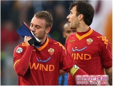 泽曼确定德罗西将首发战德比