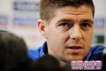 霍奇森赞杰拉德国家队百场：万分荣幸！