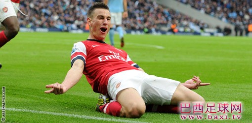 科斯切尔尼：曲折经历令我坚强 比赛必须全情投入