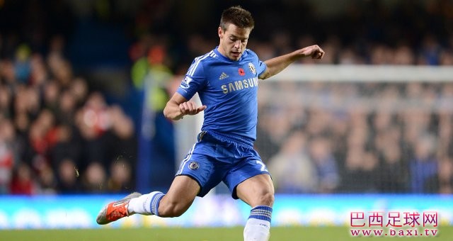 阿兹皮利奎塔：建队从稳后防开始