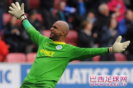 镜报：阿森纳加入维冈门将争夺