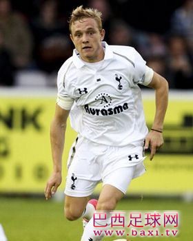 英媒：热刺青训双星引皇马巴萨关注