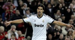 赫迪拉：曼城的锋线非常强大