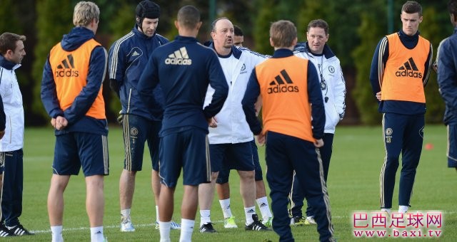 贝尼特斯：在切尔西打出攻势4231