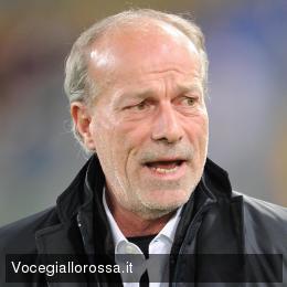 罗马欲引进塞尔维亚17岁天才中场