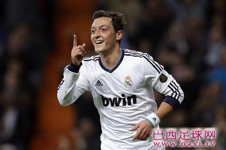 传：厄齐尔郁郁不得志，曼联欲乘虚而入