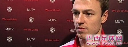 埃文斯：球队踢的不够好，零失球带来自信