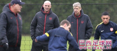 温格否认助教曾发怒，正设法重建枪手