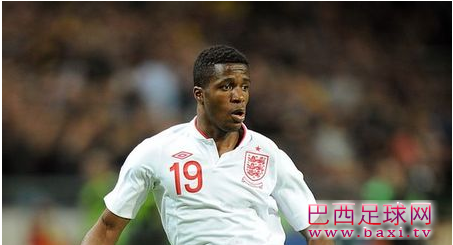 传：温格有信心买下扎哈，报价超700万