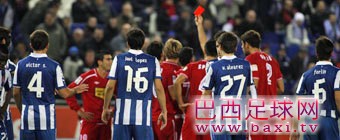 内格雷多建功，10人塞维2-2平西班牙人