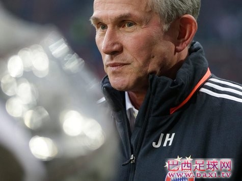 海因克斯：裁判判罚时应参考比赛视频