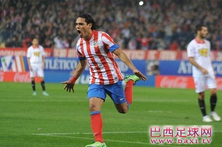 镜报：皇马有信心4500万签下法尔考