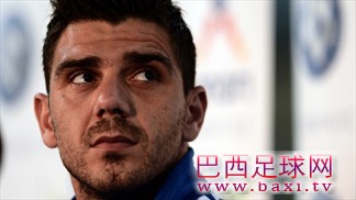 官方：PAOK签下希腊中场卡楚拉尼斯