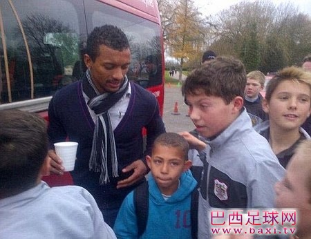 每日邮报：纳尼现身伦敦真相揭露