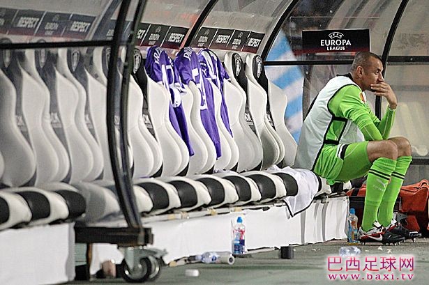 镜报：热刺门将戈麦斯想回巴西