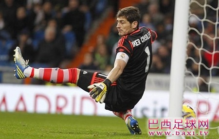 卡西：请全队一起防守，皇马已失去尊重