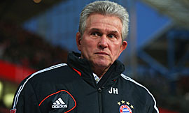 海因克斯：对联赛上半程满意 里贝里被激怒吃红牌