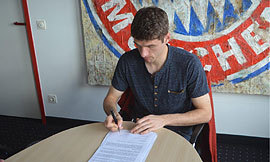 拜仁官方宣布和穆勒续约到2017年