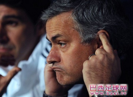 穆帅：卡西替补纯技术原因，输球同门将无关